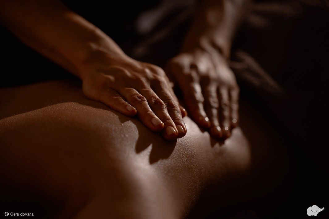 Atpalaiduojantis viso kūno masažas PALAIMA